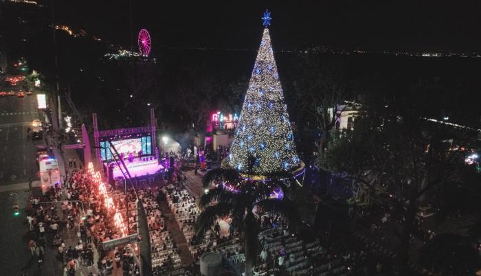 Encendido del Arbol de Navidad Malecon 7