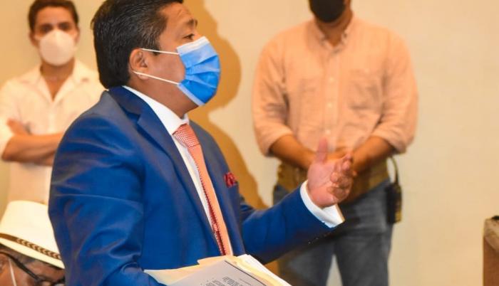 Dany Mite, alcalde de Playas, pidió obras concretas y no solo estudios.