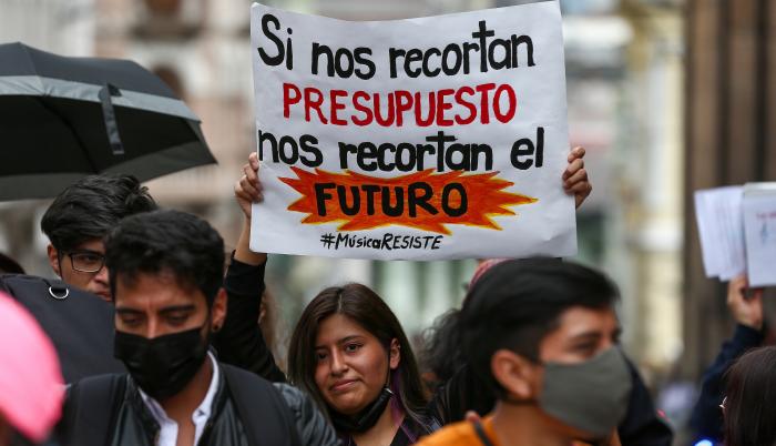 estudiantes protestan