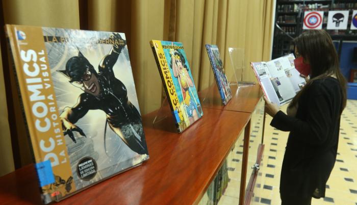 COMICS EN LA BIBLIOTEC 2