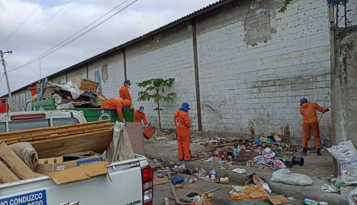 Se Limpiaron sitios convertidos en Uinarios 13 (1)