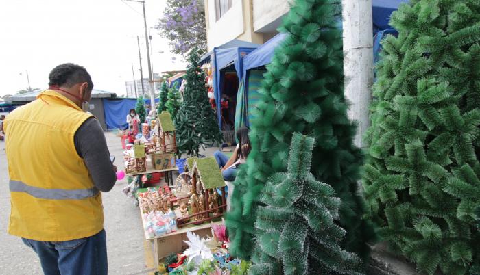 Decepción en comerciantes por bajas ventas navideñas