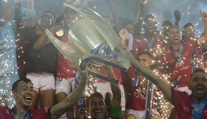 Independiente-del-Valle-Emelec-final