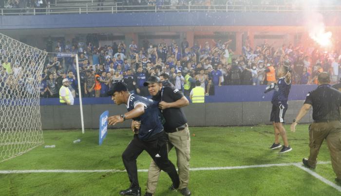 Independiente-del-Valle-Emelec-final