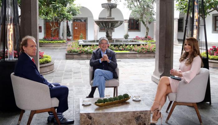 Lasso- gasolina- entrevista
