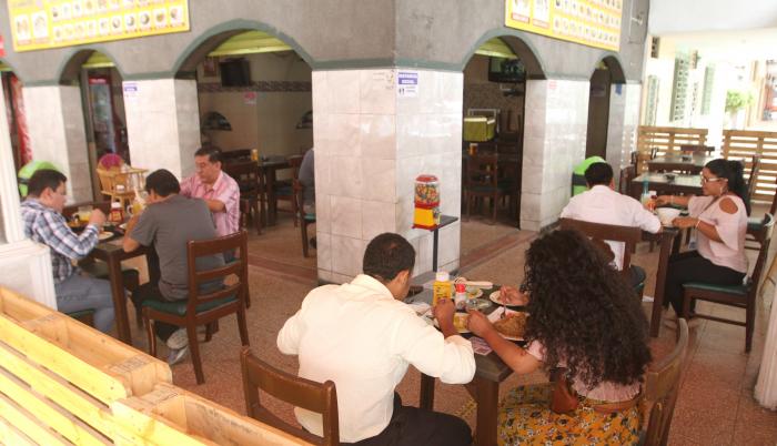 RESTAURANTES (6634893)