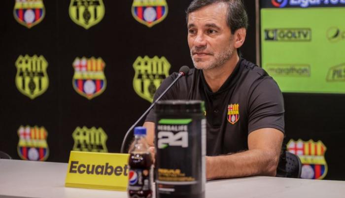 Fabián-Bustos-entrenador-Barcelona
