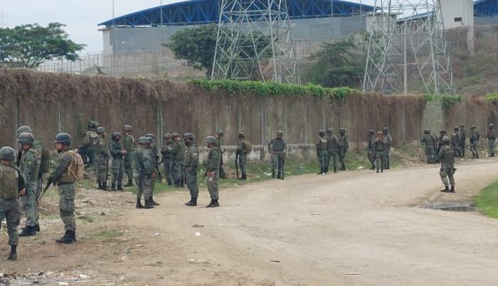 militares 3