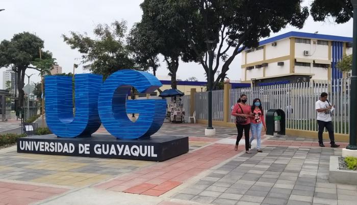 Universidad De Guayaquil Suspende Labores Administrativas Presenciales