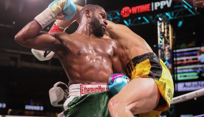 Floyd Mayweather regreso 2022