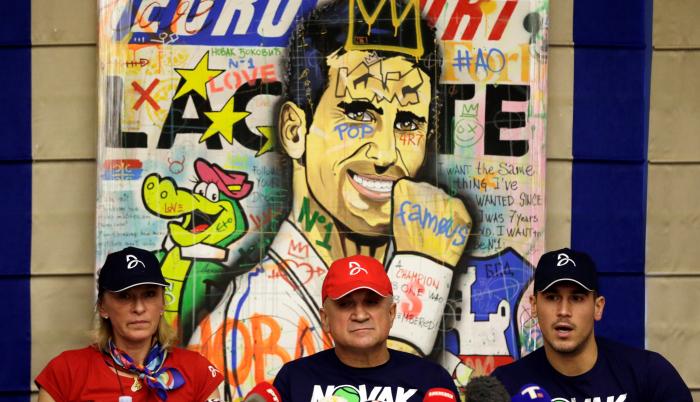 El padre del tenista, Srdjan Djokovic, describió a su hijo como