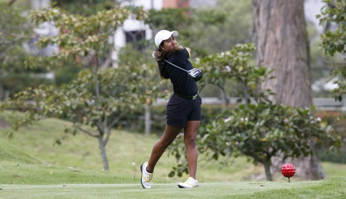 ANIKA-VEINTEMILLA-GOLF-ECUADOR