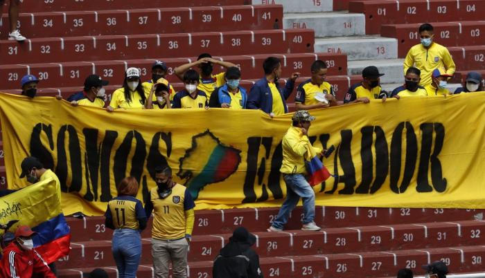 hinchada ecuador