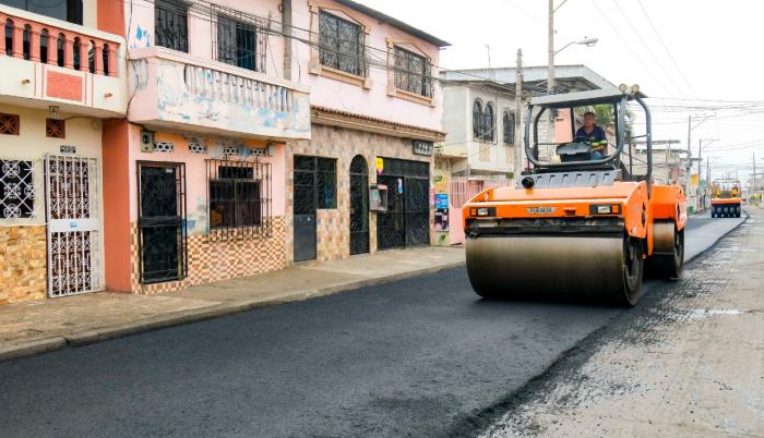Reasfaltado de calles beneficiara a 55 Mil habitantes del sur 3