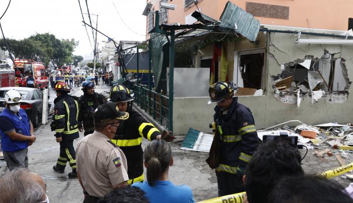EXPLOSION EN RESTAURAN (7708003)