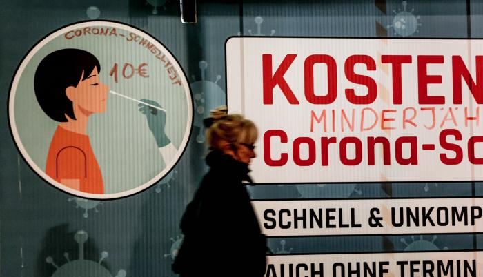 Un centro de test Covid, en Alemania, en una fotografía de archivo.