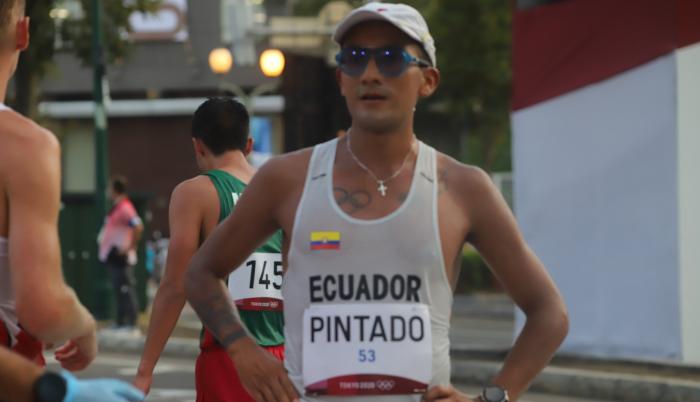Daniel-Pintado-Marcha-Ecuador