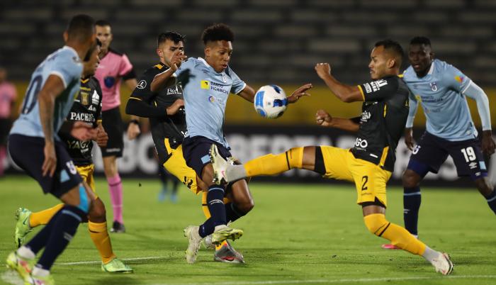 UNIVERSIDAD-CATÓLICA-COPA-LIBERTADORES