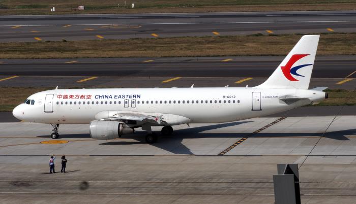 Imagen de archivo de un Airbus A320 de compañía China Eastern Airlines.