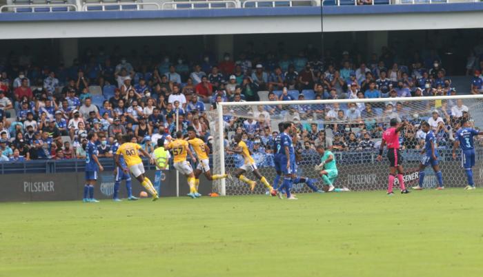 Emelec Delfín