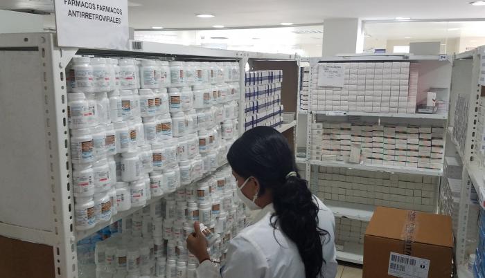 20220316_111336 Compra de medicinas_IESS