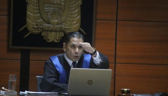 CONJUEZ LUIS ROJAS