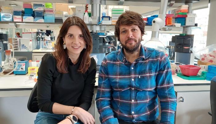EuropaPress_4361566_investigadores_idibaps_roberta_haddad_tovolli_marc_claret