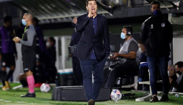 Ismael Rescalvo, director técnico de Emelec de Ecuador, en una fotografía de archivo.