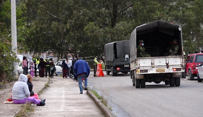 Los cuerpos de las víctimas, en su totalidad fueron ya retirados por sus parientes del Centro Forense de Cuenca.