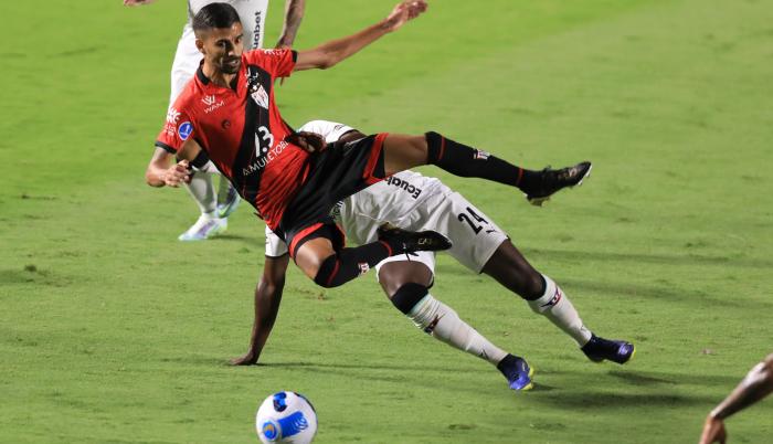 LIGA-DE-QUITO-GOIANIA-COPA-SUDAMERICANA