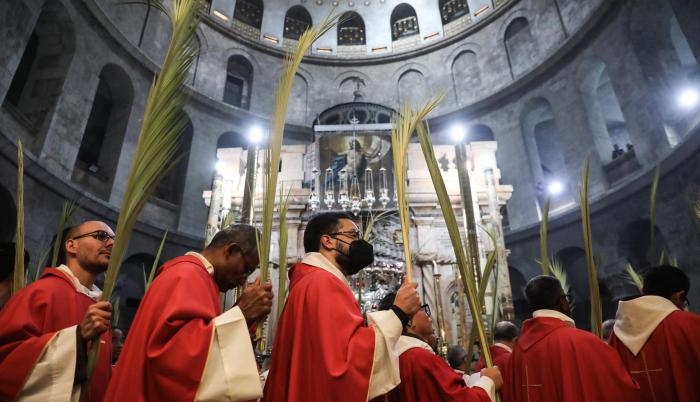 Sacerdotes