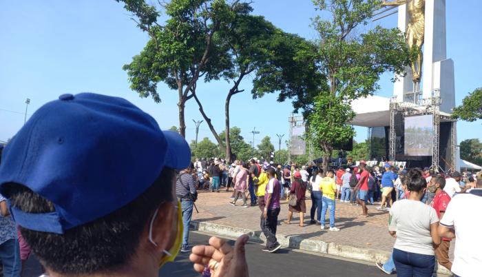 La gente empieza a llegar al santuario del cristo del consuelo acá en el cisne dos