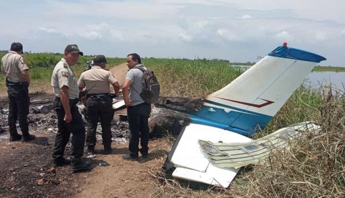 Samborondón, avioneta quemada