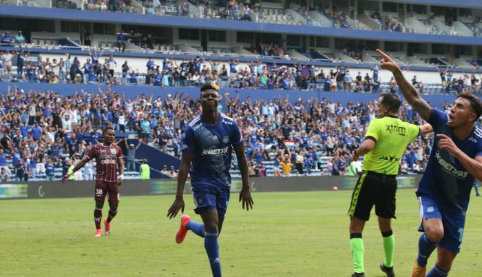 Alejandro-Cabeza-Emelec-Cumbayá