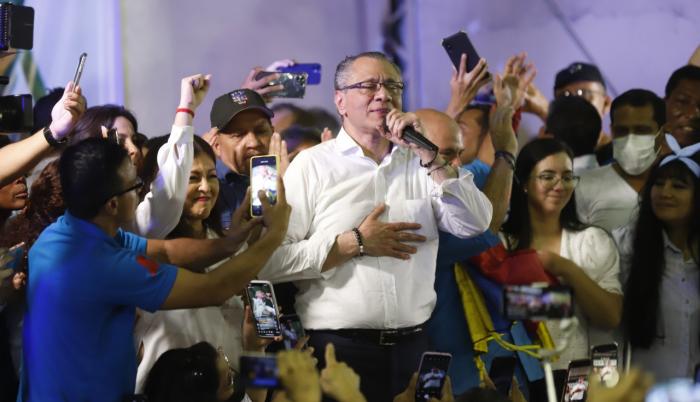 Glas- Revolución- seccionales