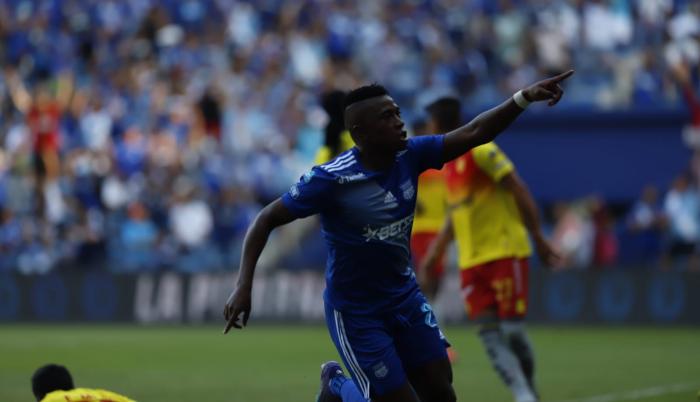 Bryan Carabalí Emelec Aucas