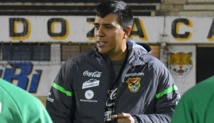 Aucas-entrenador-César-Farías