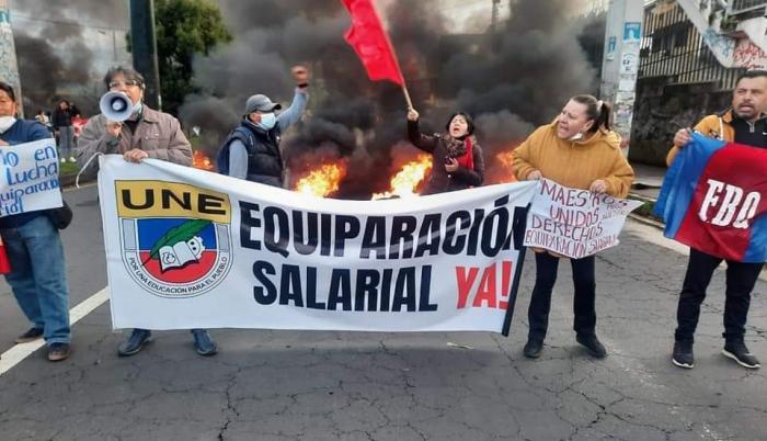 PROTESTA UNE
