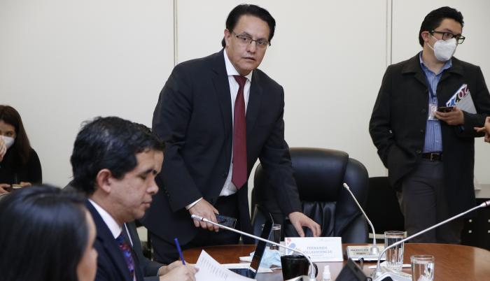 Asamblea. Una sesión de la Comisión de Fiscalización, a cargo del legislador Fernando Villavicencio.