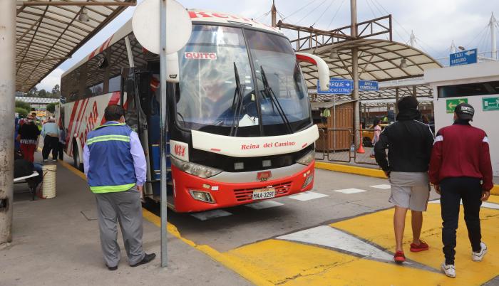 BUSES INTER E INTRAPROVINCIALES