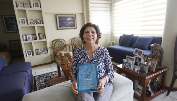 LAURA GOMEZ LIDER URDESA