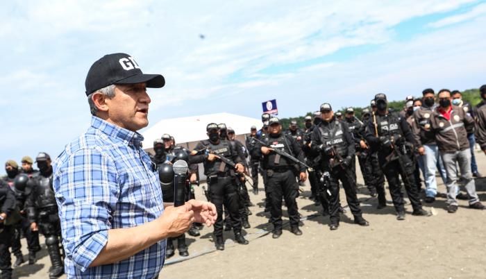 CARRILLO EN LA PRESENTACIÓN DEL PLAN DE SEGUIRDAD PARA GUAYAQUIL