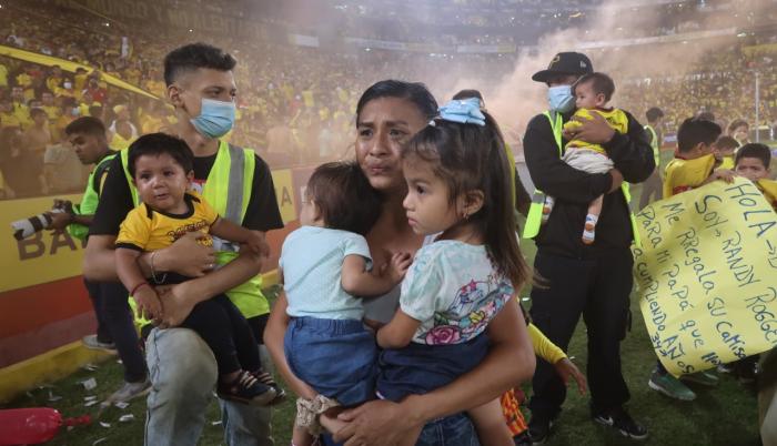 Violencia en el estadio Monumental
