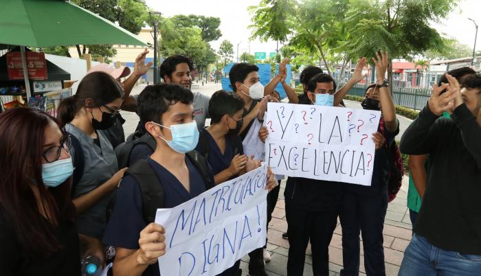 protesta universitarios 10