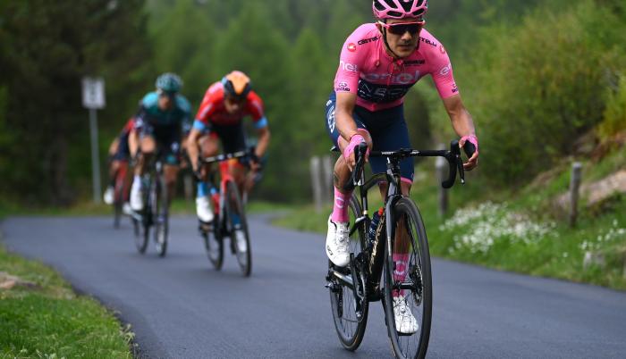 Richard Carapaz etapa 16 del Giro