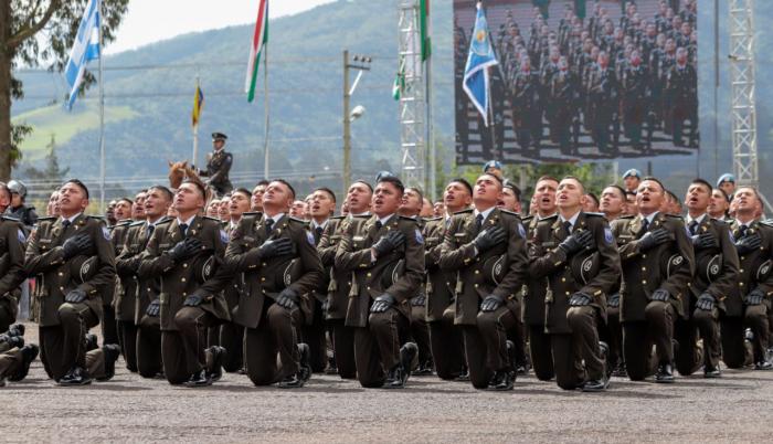 Policía