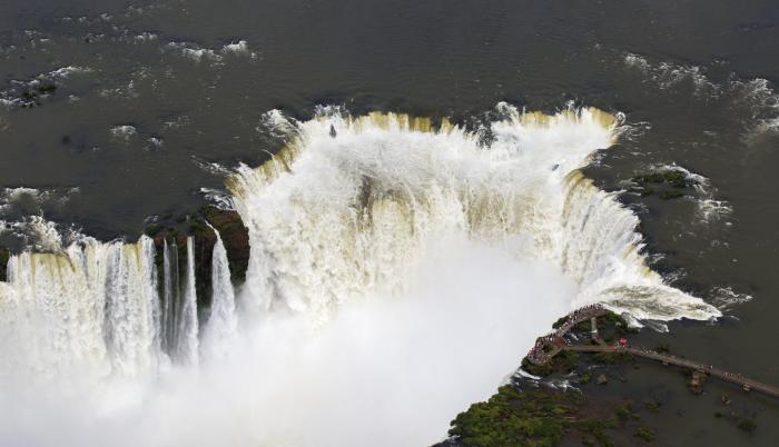 Cataratas del Iguazú en el Parque Nacional de Iguazú