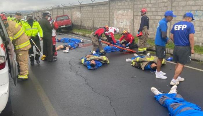 ACCIDENTE POLICIAS EN LATACUNGA