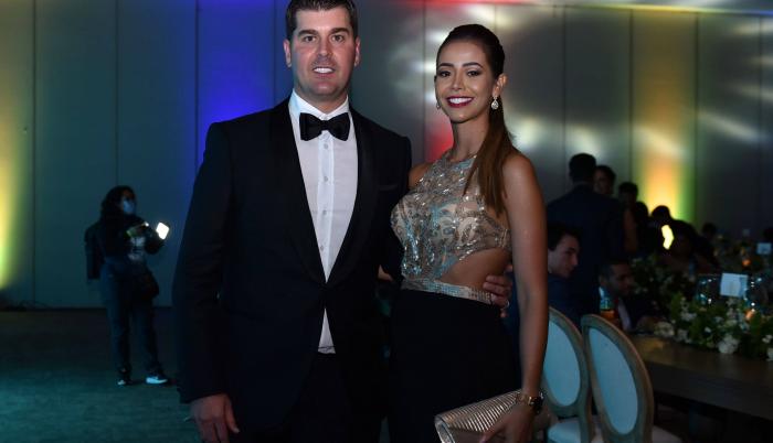 Ismael-Rescalvo-esposa-Alejandra-Rodríguez-Emelec