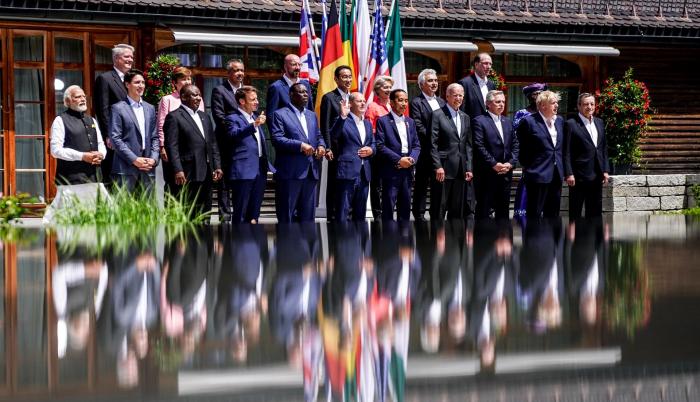 G7